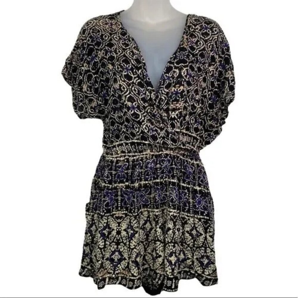ANGIE BLACK PATTERNED DEEP V-NECK ONE-PIECE SHORTS ROMPER MEDIUM-EUC